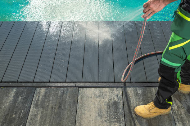Best Garage Pressure Washing  in , IN
